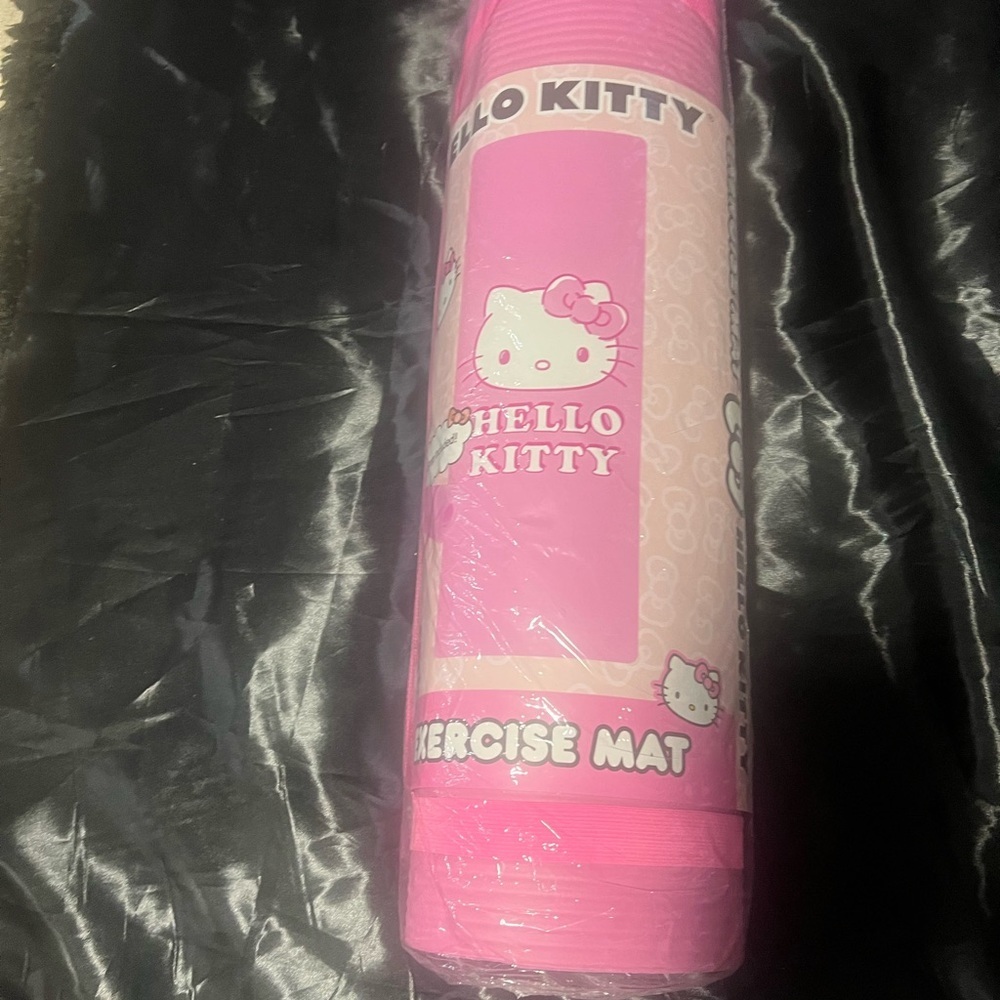 HELLO KITTY exercise mat , NWT​